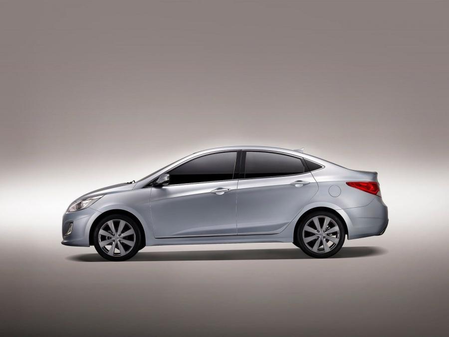  Hyundai RB Concept 2010 года  (фото 21 из 50)